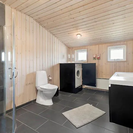 40502-juelsminde-pot-strandby-1 *