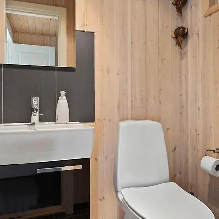 40502-juelsminde-pot-strandby-1 *